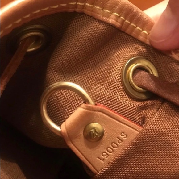 LV Backpack - Picture 3 of 8